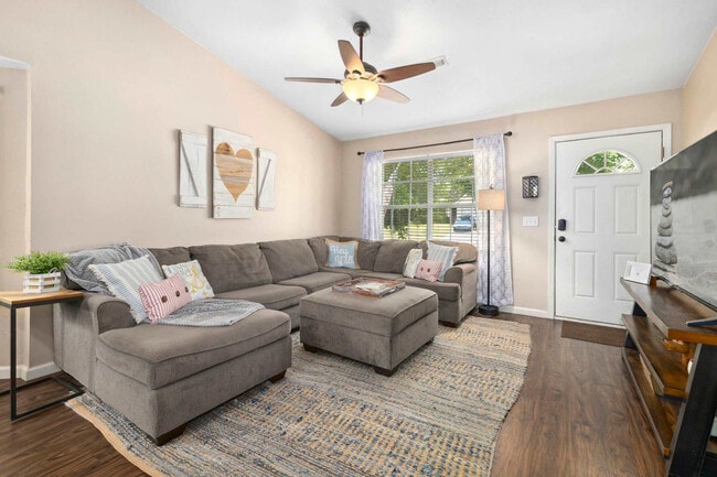 Photo - 3191 W Oakfield St Apartment Unit ID1229426P