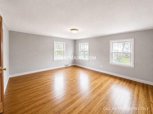 Photo - 142 Pine St Unit 3