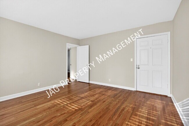 Photo - 2761 St Johns Ave