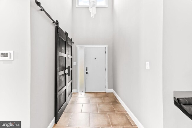 Photo - 6 Hounds Hollow Ct