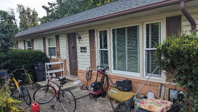 Building Photo - 10 Honeybee Ave Rental