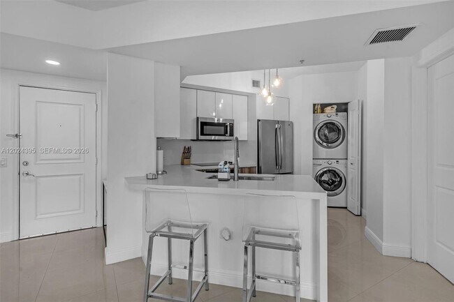 Photo - 480 NE 30th St Unit 1703