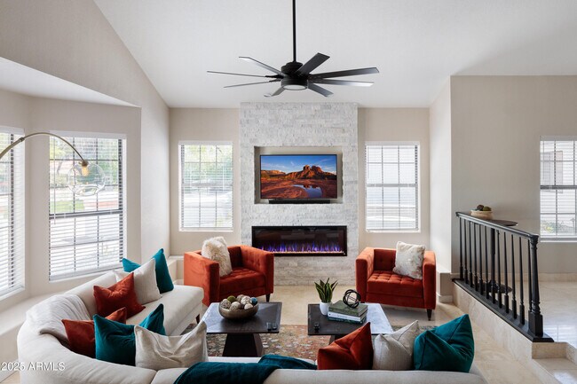 Photo - 11002 N 52nd St