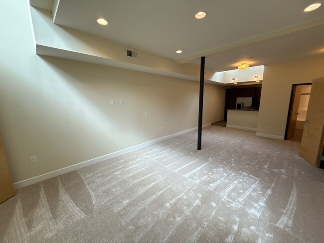 Photo - 160 Liberty St NE Unidad 305