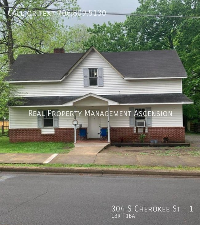 Building Photo - 304 S Cherokee St Unit 1