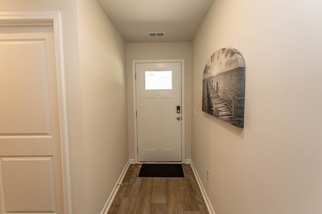 Photo - 1800 Whispering Pine St SW