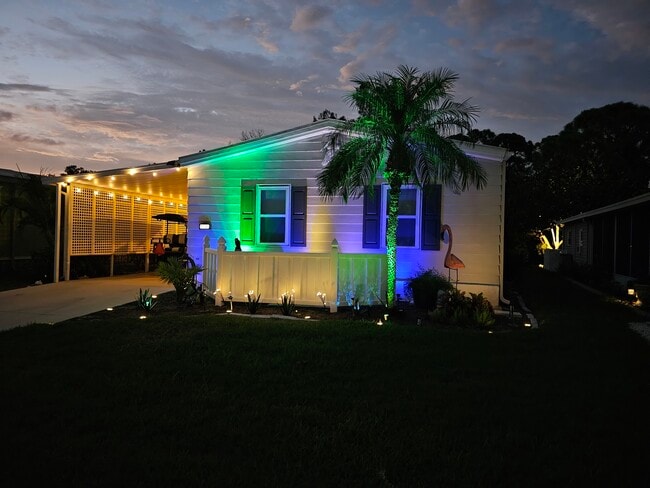 Photo - 1246 N Indies Cir House