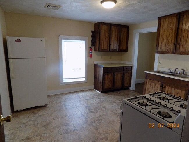 Photo - 402-404 W. Fifth St Unit 404-B