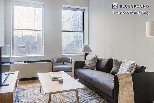 Building Photo - 67 Wall St Rental