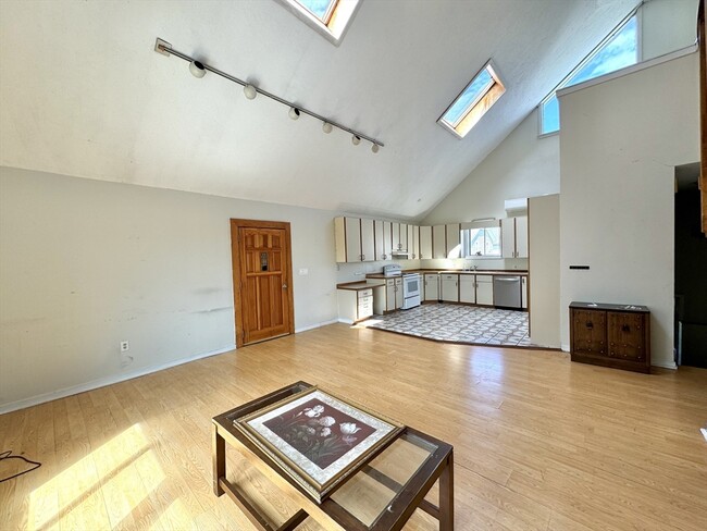 Photo - 25 Acton St Townhome