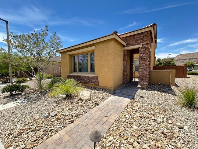Photo - Summerlin Village 16 Ladera Phase 3