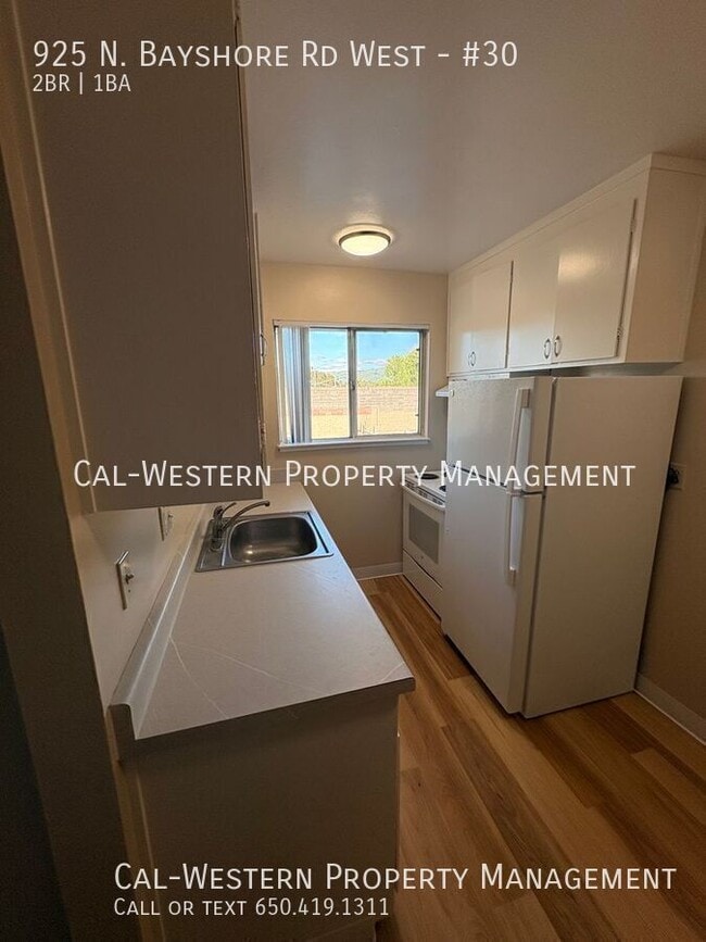 Photo - 925 N Bayshore Rd W Unit #30