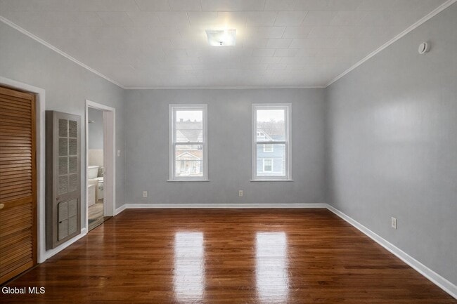 Photo - 300 Division St Unit 2 upstairs