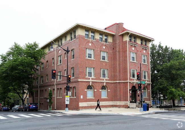 Photo - The Sorrento Apartments