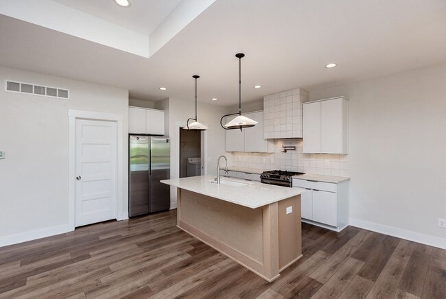 Photo - EXECUTIVE RANCH! 5 Bedroom, 3 Bathroom Home in Ankeny!!