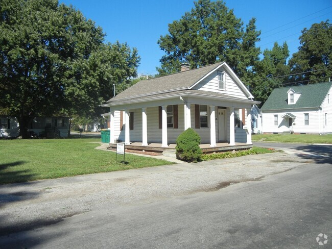 Building Photo - 15 N 4th St Rental