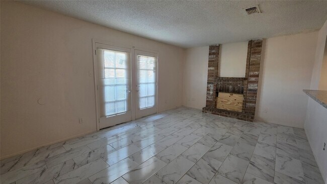 Photo - 1327 Brenda Ln Unit A