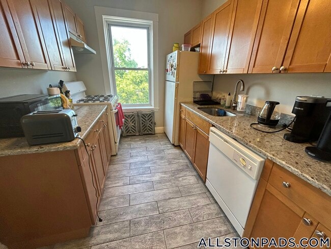 Photo - 4 Farrington Ave