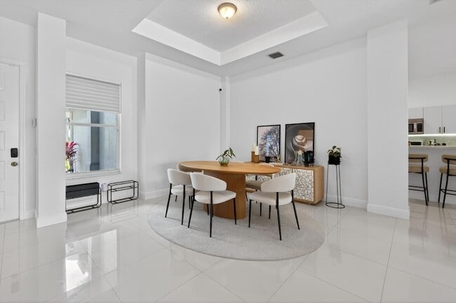 Photo - 2002 Schooner Ln