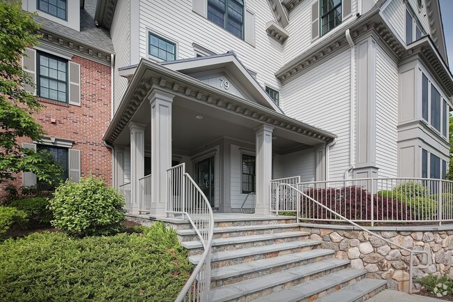 Building Photo - Spinnaker Crest Rental