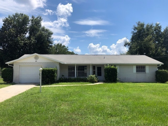 Building Photo - Adorable & Updated in DeBary!