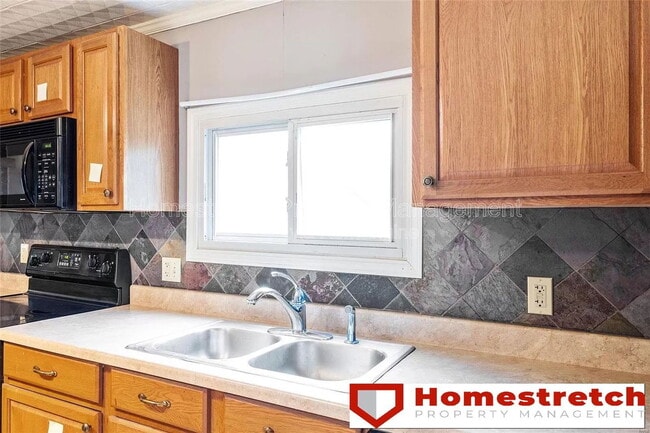 Photo - 8109 Mathilda Ave