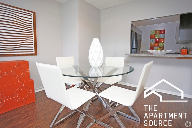 Photo - 7251 S South Shore Dr Unidad 18L