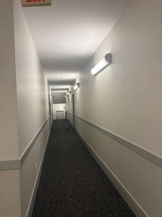 Photo - 102 Church St Unidad 404