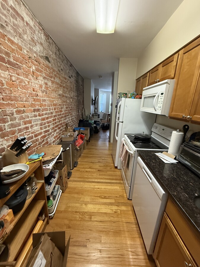 Photo - 81 Saint Botolph St Unit 3