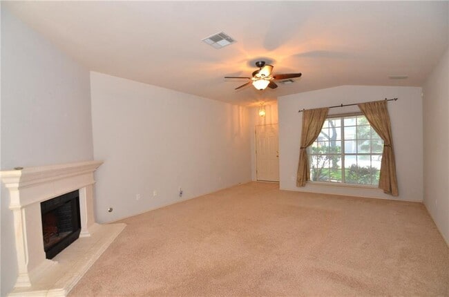 Photo - 3609 Ruby Red Dr