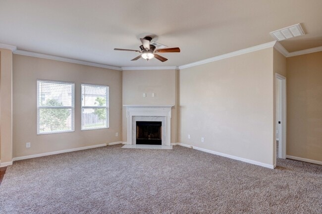 Photo - 654 Pemberton Dr