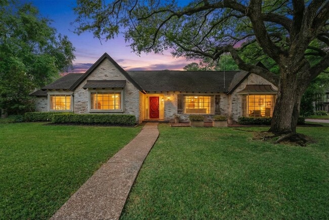 Building Photo - 602 Aldersgate Ct