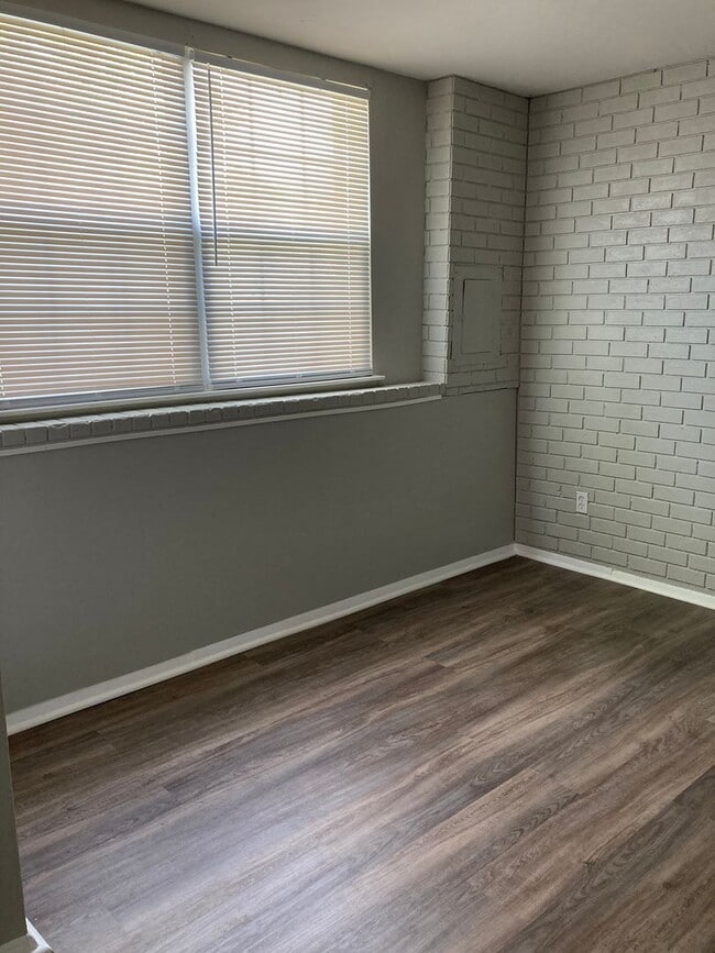 Photo - Spacious 3-Bedroom Townhome in Edgewood, MD – Convenient Location!