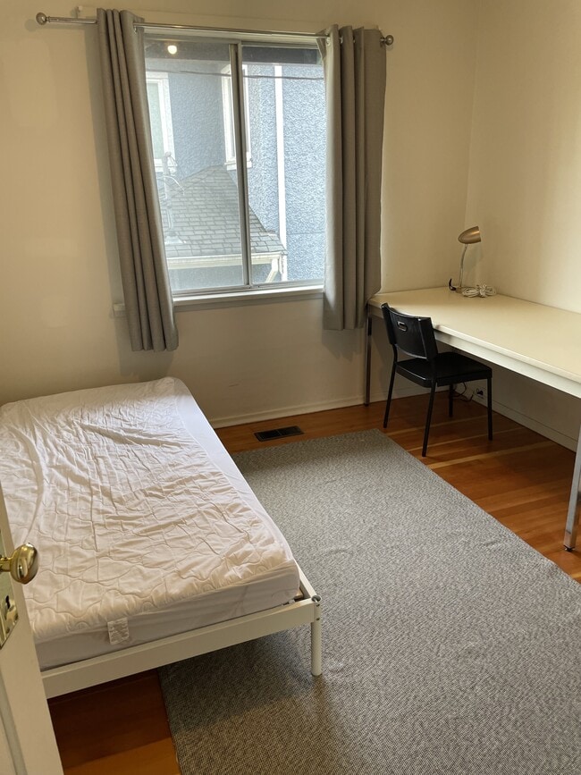 Photo - 3853 W 15th Ave