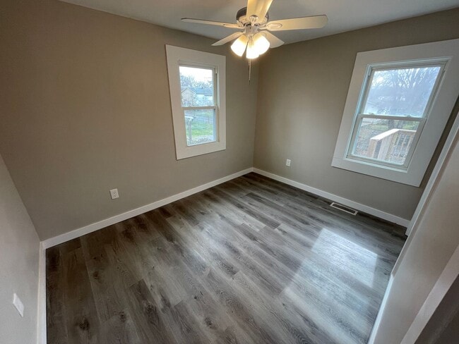 Photo - Price lowered! 2bd/1ba Renovated Home with Back Deck