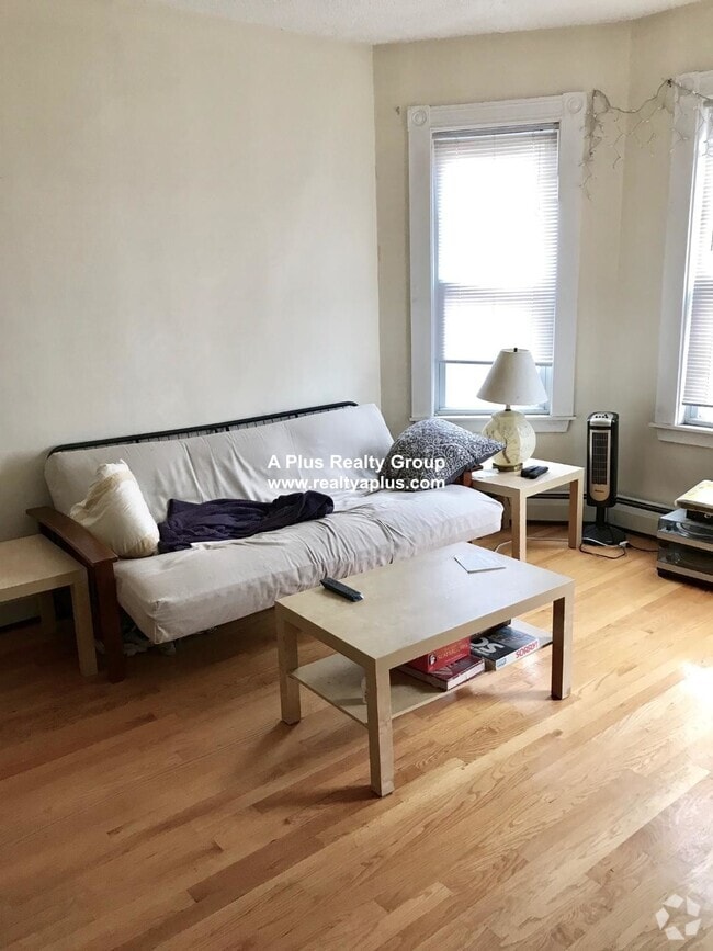 Building Photo - 5 Buckley Ave Unit 2 Rental
