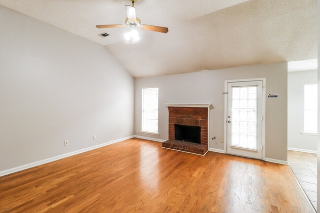 Photo - 9309 Garden Woods Cove