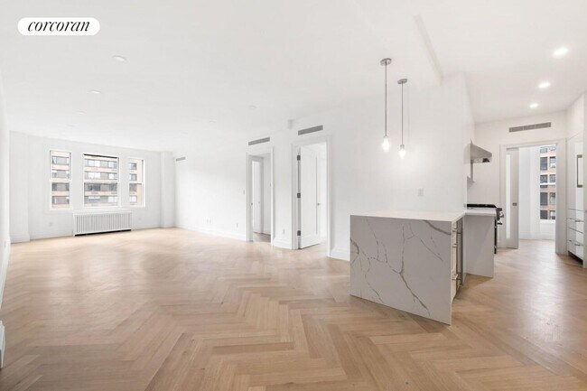 Photo - 241 W 97th St