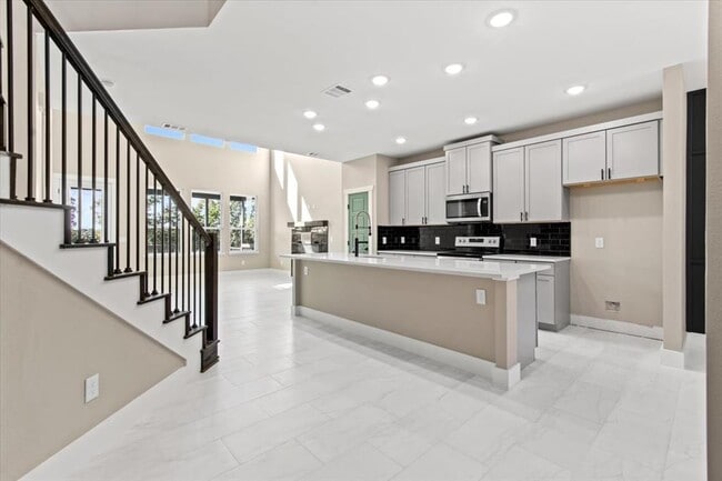 Photo - 17503 Panorama Dr