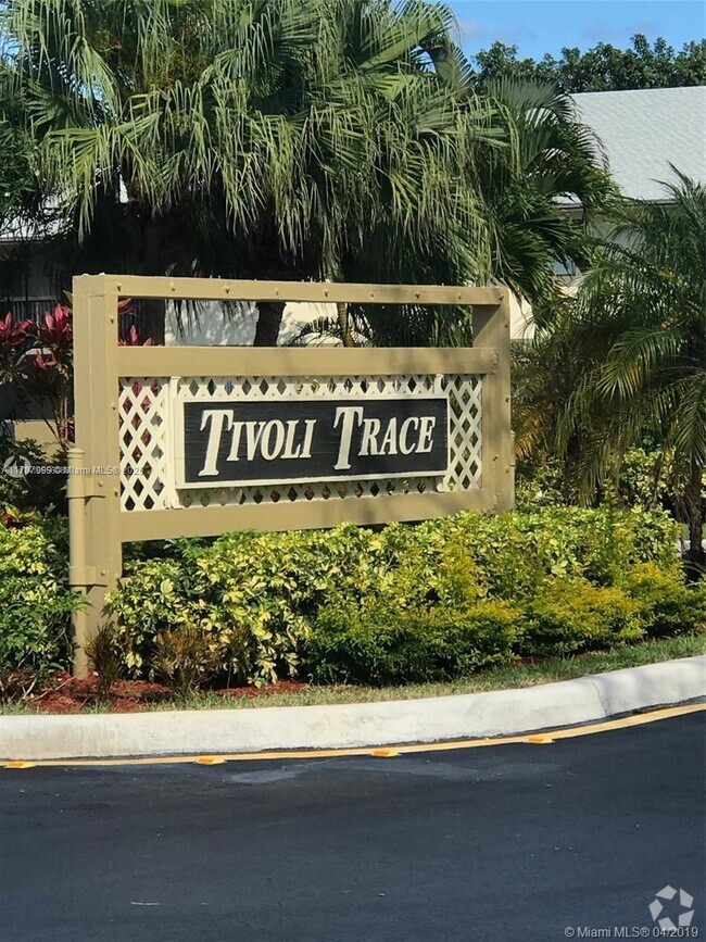 Building Photo - 545 Trace Cir Unit 110 Rental