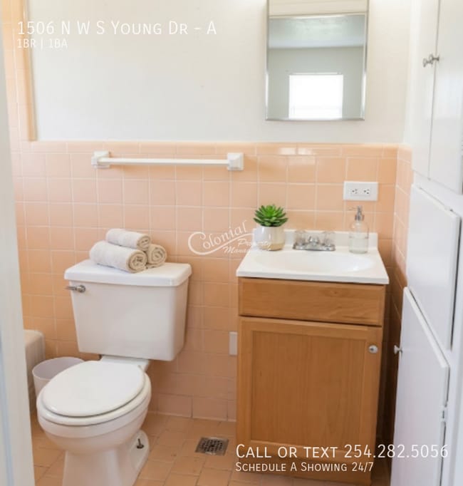 Photo - 1506 N W S Young Dr Unit A