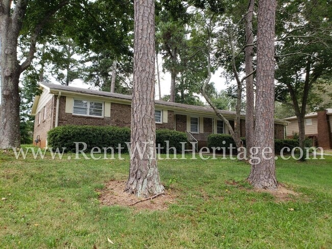 Photo - THIS IS A WONDERFUL.....BRICK RANCH STYLE HOME IN A GREAT NEIGHBORHOOD WITH GREAT SCHOOLS AND CLO...