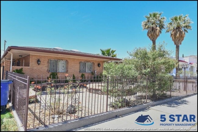 Photo - 5 bedroom in El Paso TX 79930