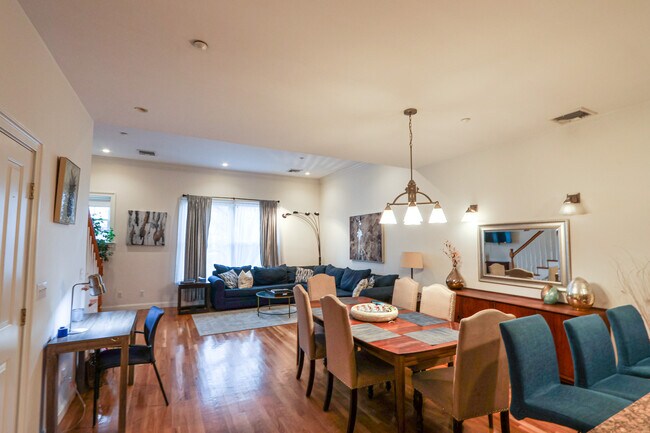 Photo - 2 Harvard Sq Unit 2