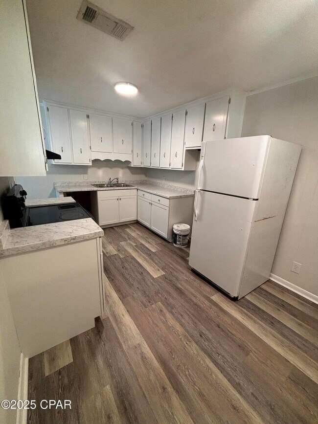 Photo - 3903 W 22nd St