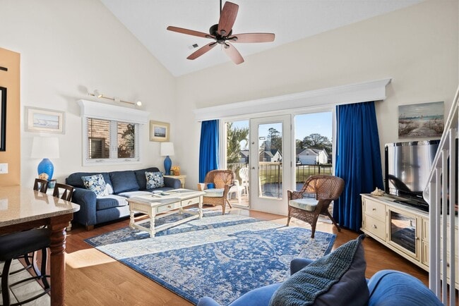 Building Photo - All Inclusive Seasonal Rental Available Oc...