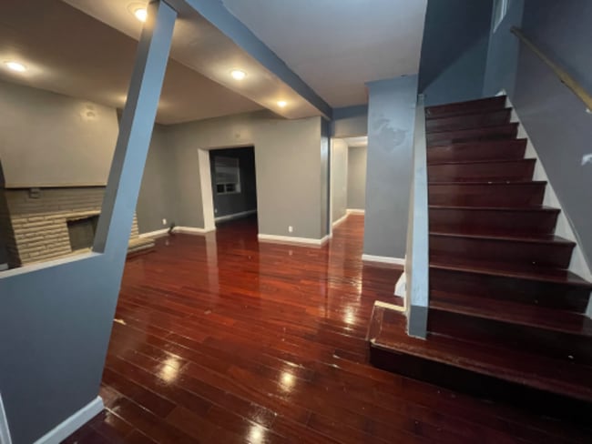 Photo - 1516 Rockland Ave