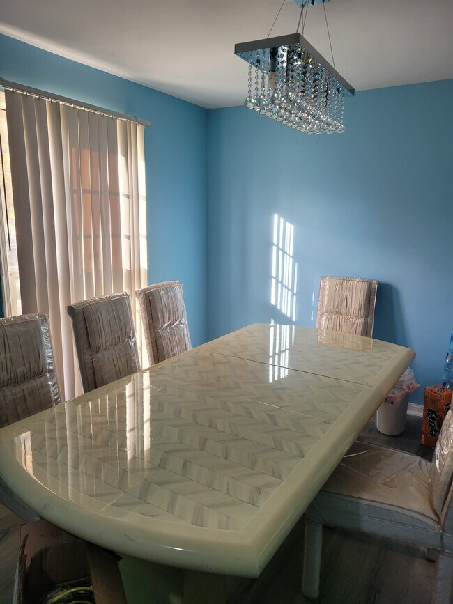 14818 Belle Ami Dr