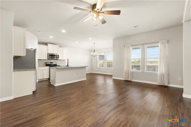 Photo - 448 Agave Flats Dr