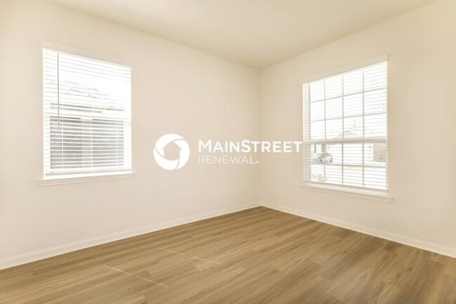 Photo - 3 Bedroom Pet-Friendly Home in Magnolia, TX with Main Street Renewal